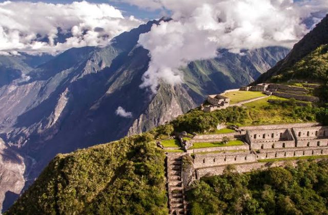 CHOQUEQUIRAO TREK 4 DAYS FROM CUSCO