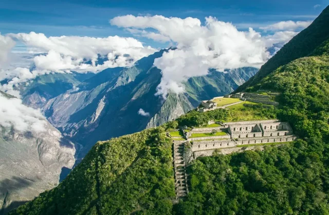 CHOQUEQUIRAO TREK 4 DAYS FROM CUSCO