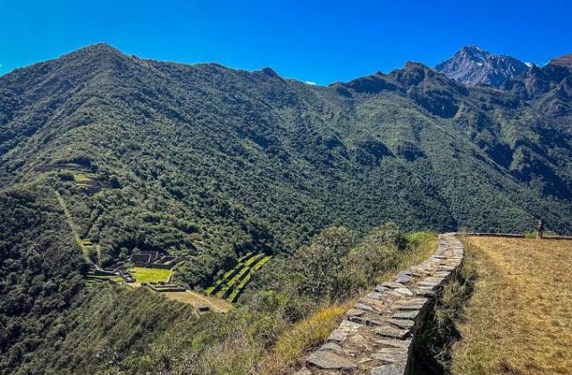 CHOQUEQUIRAO TREK 3 DAYS