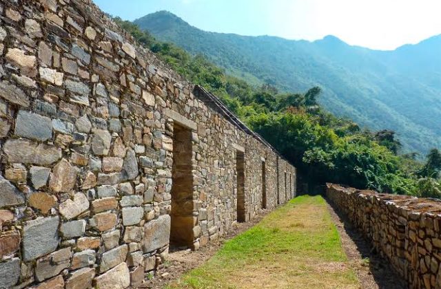 CHOQUEQUIRAO TREK 3 DAYS