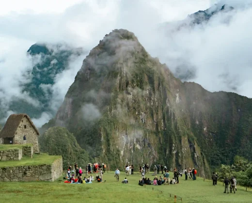 MACHU PICCHU BY CAR AND TRAIN 2 DAYS | TOUR FROM CUSCO