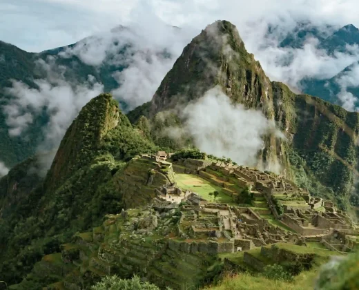 MACHU PICCHU FULL DAY TOUR BY TRAIN: Hotel to Hotel from Cusco