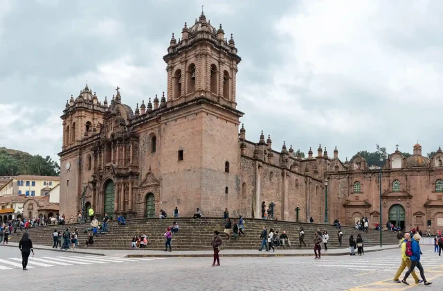 CUSCO CHURCHES TOUR 1-DAY CULTURAL & RELIGIOUS EXPERIENCE