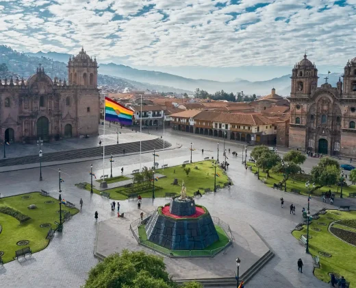 Cusco Churches Tour: Colonial Art, Baroque Altars and Inca Foundations