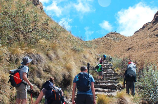 INCA TRAIL 1 DAY TOUR TO MACHU PICCHU
