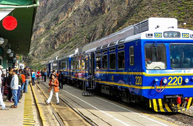 INCA TRAIL 1 DAY TOUR TO MACHU PICCHU