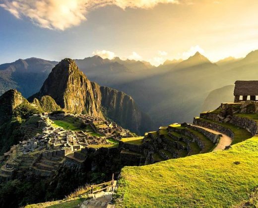 INCA TRAIL 1 DAY TOUR TO MACHU PICCHU: Hike the Legendary Path in a Single Day
