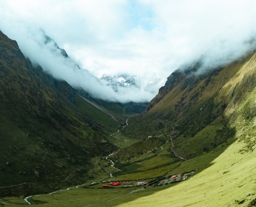 SALKANTAY TREK 2 DAYS & HUMANTAY LAKE