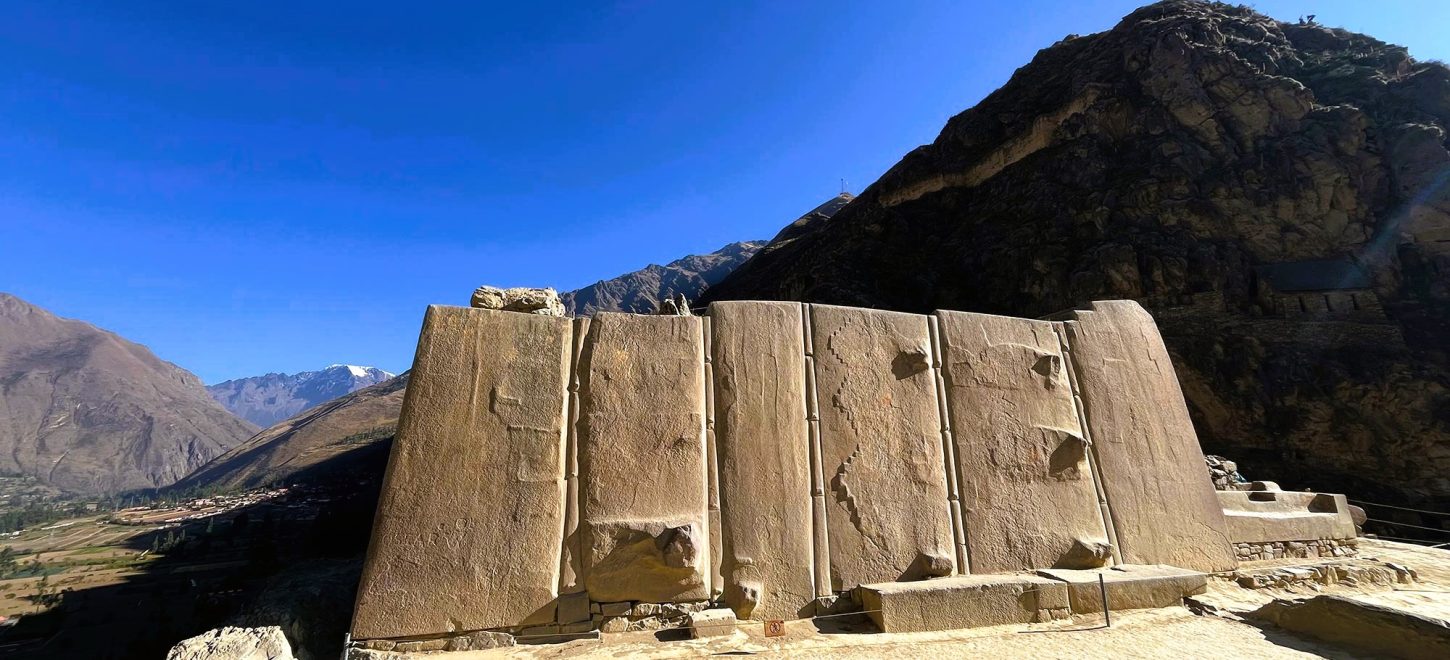 SACRED VALLEY OF THE INCAS FULL DAY TOUR FROM CUSCO