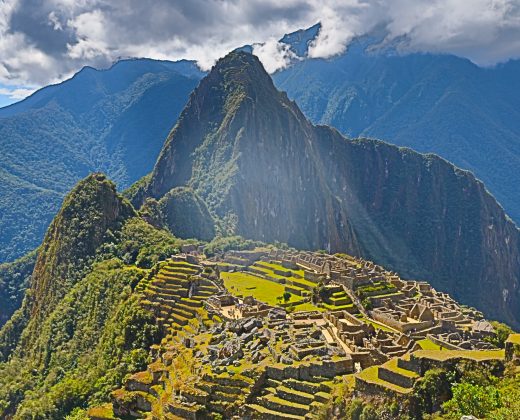 WAYNAPICCHU MOUNTAIN