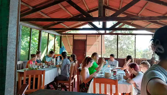 AMAZON TOUR MANU CULTURAL ZONE 4 DAYS AMAZON TOUR MANU CULTURAL ZONE 4 DAYS