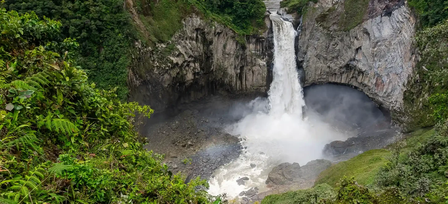 Amazon Tour – Manu Cultural Zone 3 Days / 2 Nights Amazon Tour – Manu Cultural Zone 3 Days / 2 Nights