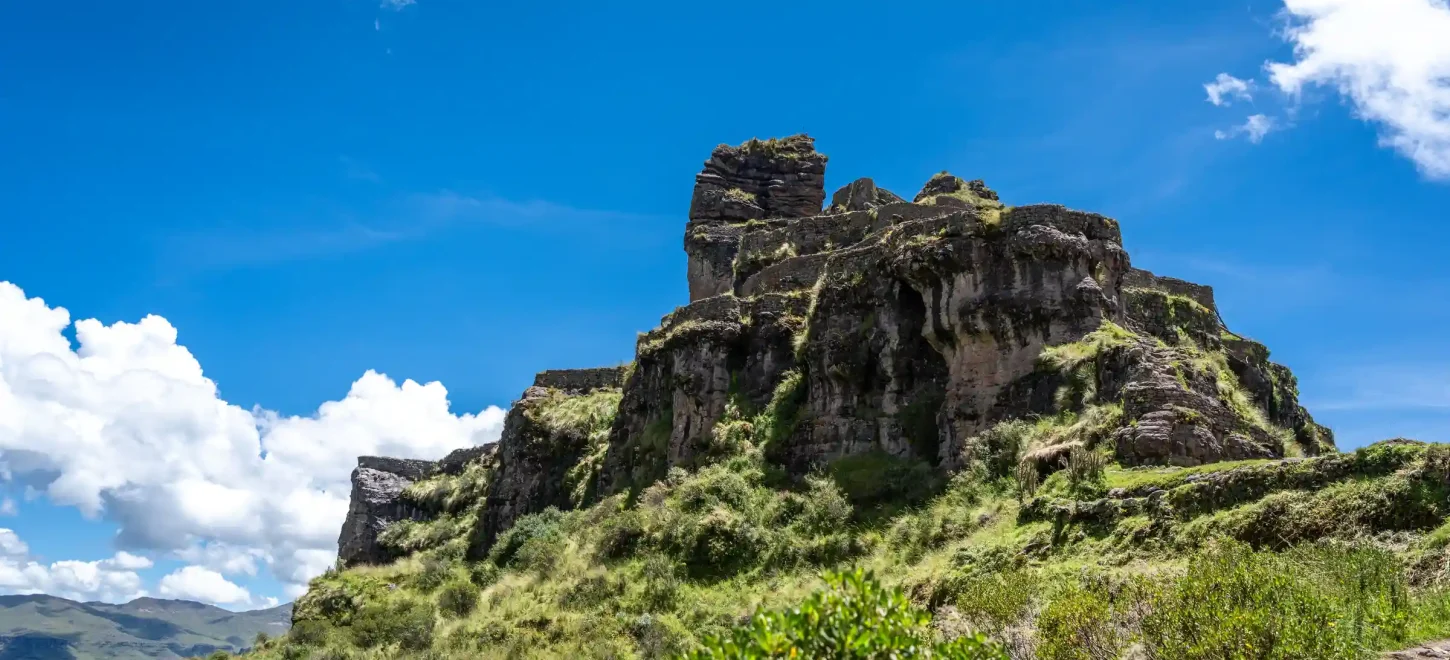 The Waqrapukara Trek Full-Day
