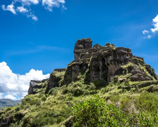 Waqrapukara Trek – Amazing Full-Day Tour from Cusco