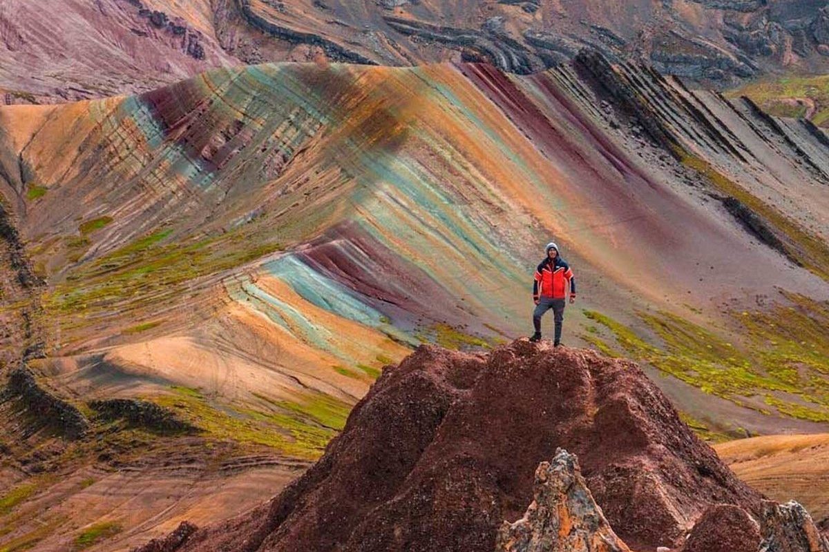 Palcoyo Tour Full Day from Cusco: Three Rainbow Mountains, Almost No Hiking