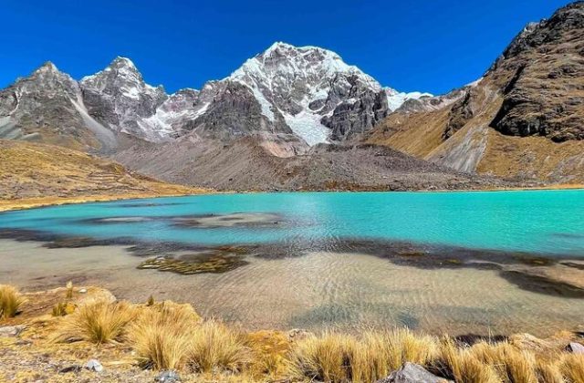 AUSANGATE FULL DAY TOUR 7 LAKES