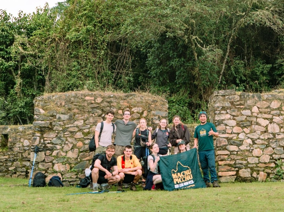 LLACTAPATA TREK