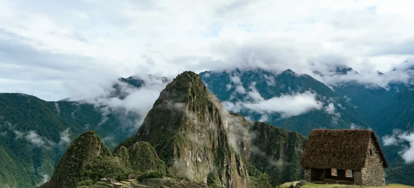 Machu Picchu & Rainbow Mountain Tour: 6 Days