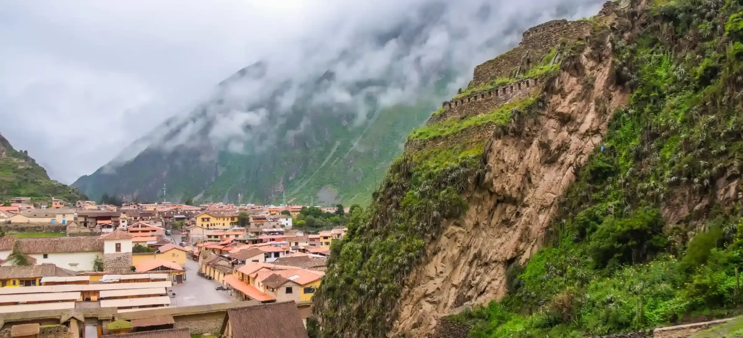 SACRED VALLEY & MACHU PICCHU — 2 DAYS / 1 NIGHT