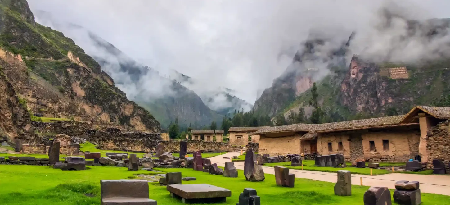 SACRED VALLEY & MACHU PICCHU 2-DAY ADVENTURE