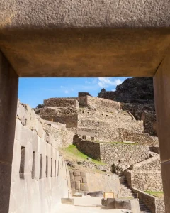 MACHU PICCHU BY CAR AND TRAIN 2 DAYS: Save on the Way In, Travel Easy on the Way Back