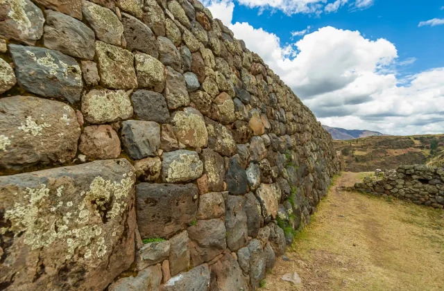 tipon-archaeological-park-quispicanchi-near-cusco-peru (11)