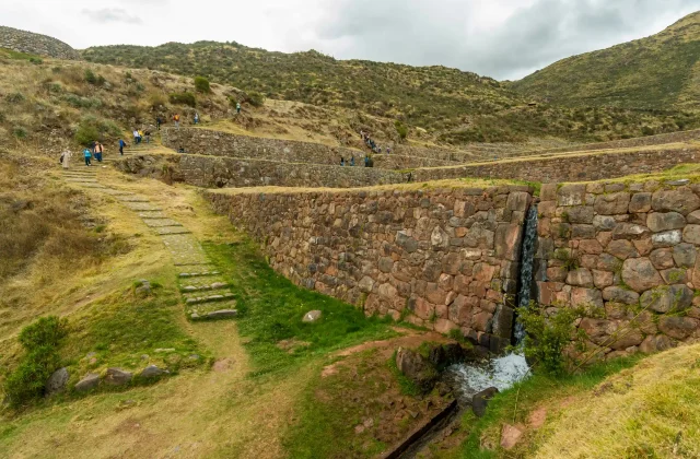 tipon-archaeological-park-quispicanchi-near-cusco-peru