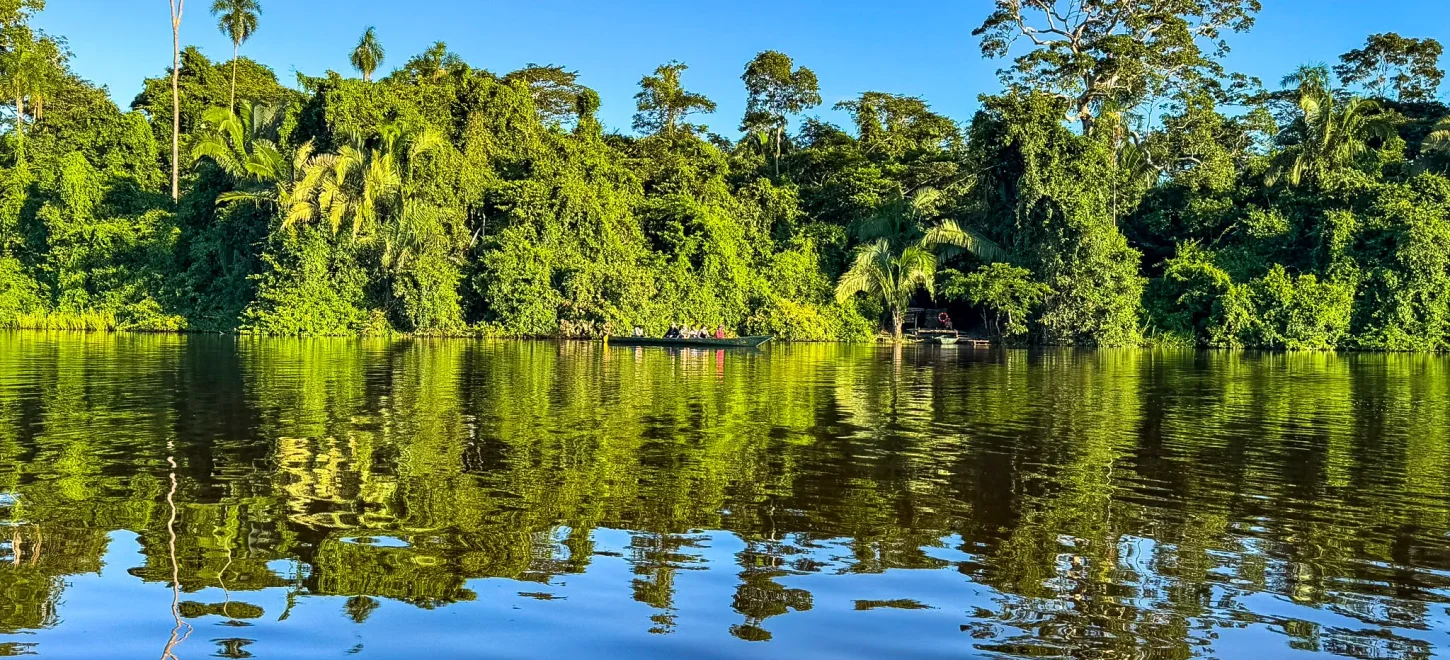 SANDOVAL LAKE FULL DAY TOUR PUERTO MALDONADO