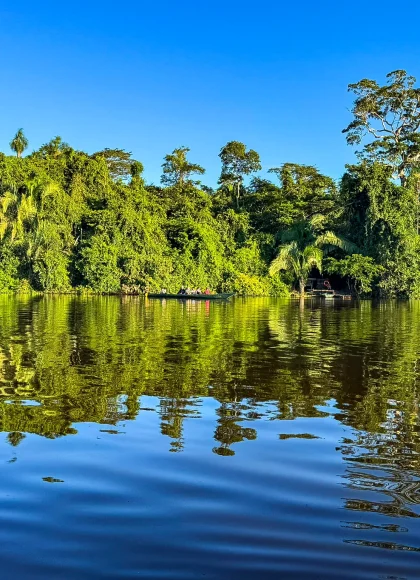SANDOVAL LAKE FULL DAY TOUR PUERTO MALDONADO