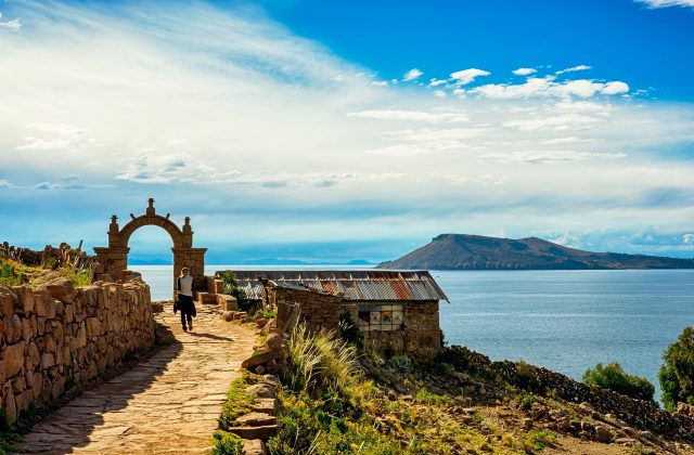 LAKE TITICACA 2-DAY TOUR: UROS, AMANTANI & TAQUILE ISLANDS