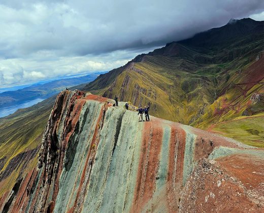 PALLAY PUNCHU TOUR FROM CUSCO: The Mountain That Looks Like a Woven Poncho