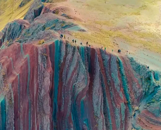 PALLAY PUNCHU TOUR FROM CUSCO: The Mountain That Looks Like a Woven Poncho