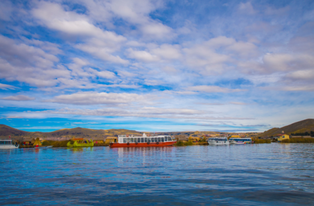 Lake Titicaca 2-Day Tour