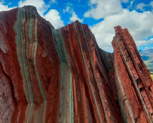 PALLAY PUNCHU TOUR FROM CUSCO: The Mountain That Looks Like a Woven Poncho