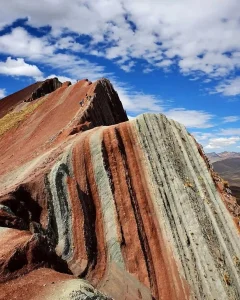 PALLAY PUNCHU TOUR FROM CUSCO: The Mountain That Looks Like a Woven Poncho