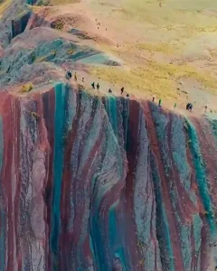 PALLAY PUNCHU TOUR FROM CUSCO: The Mountain That Looks Like a Woven Poncho
